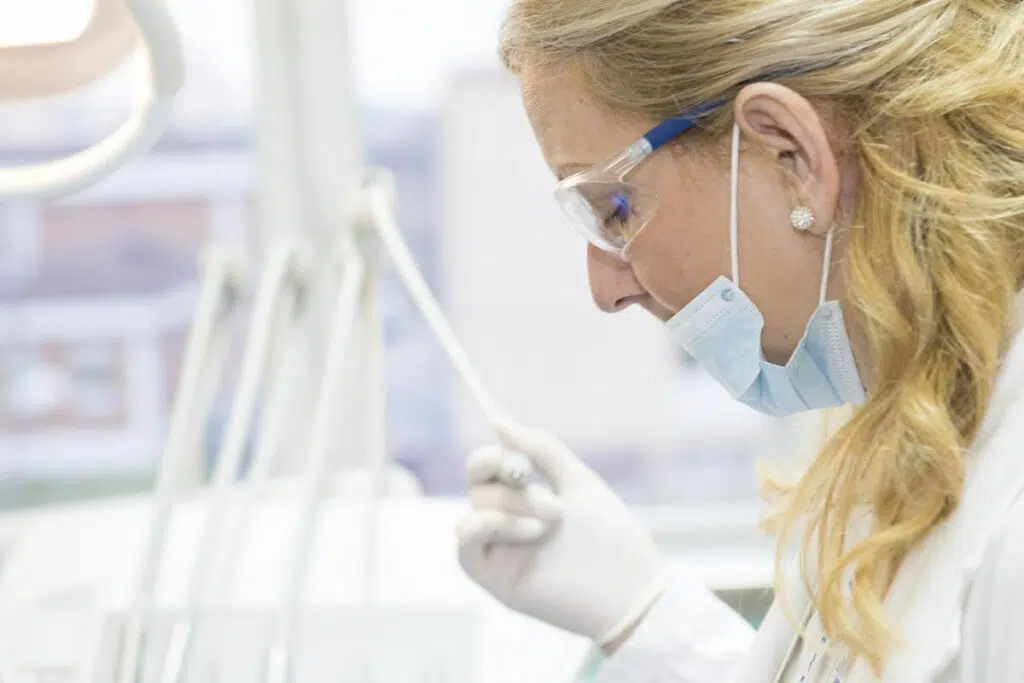 7 Signs You Should Open A Dental Practice