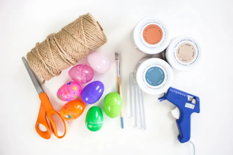Twine-Wrapped Plastic Eggs Craft