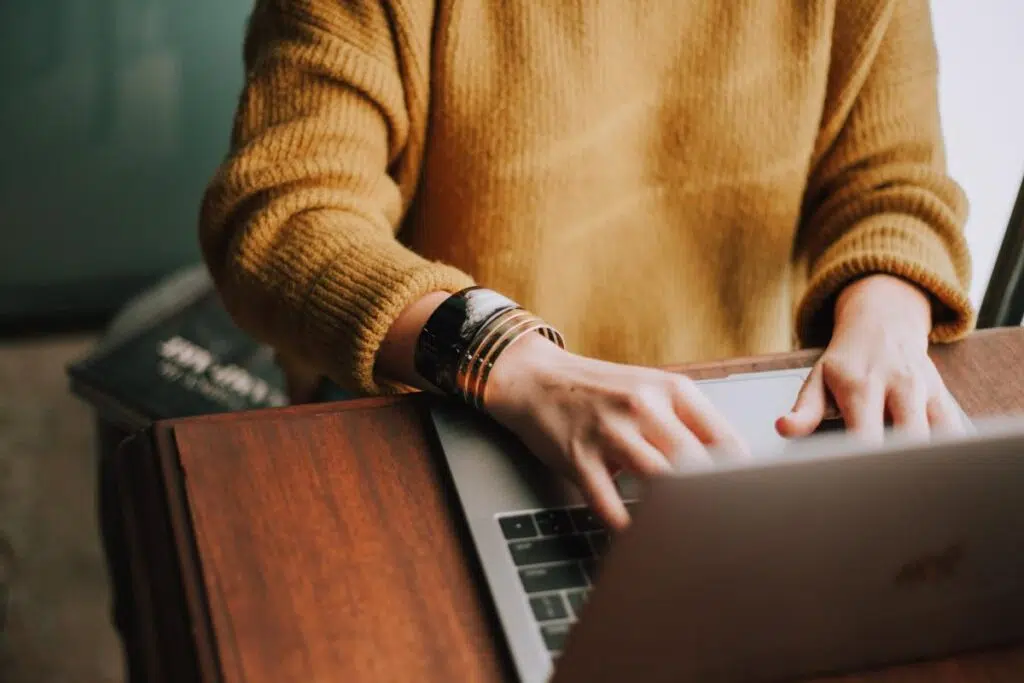 3 Big Reasons To Try Online Gambling Instead Of Going To The Casino