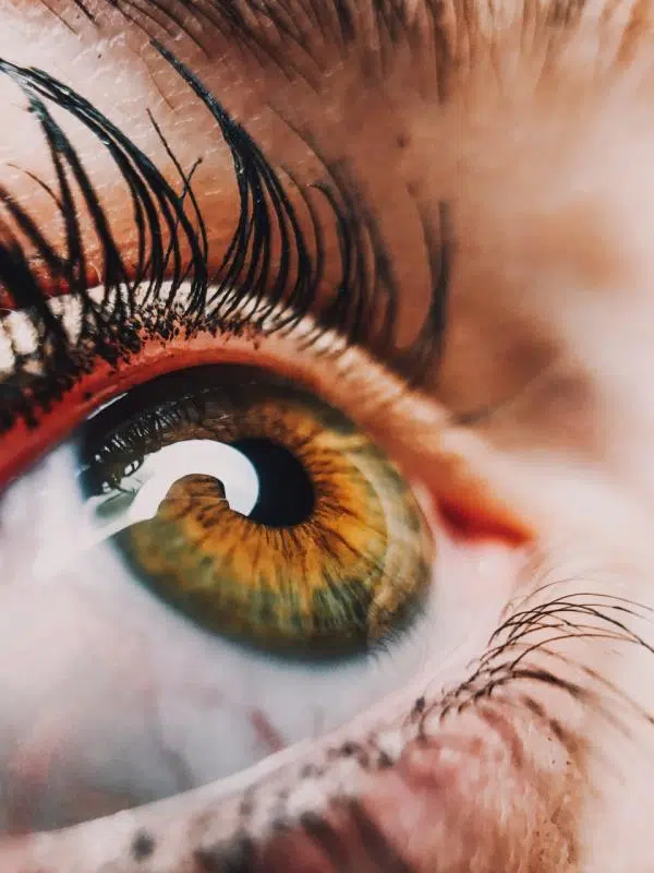 What Are The Different Types Of Eyelash Extensions?