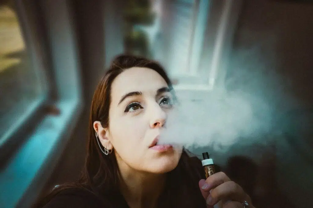What You Should Know About Vaping