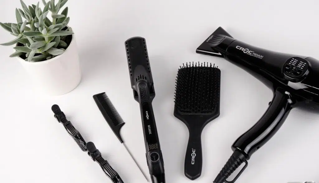 5 Tips To Support Your Scalp's Hair-Building Functions Over 40