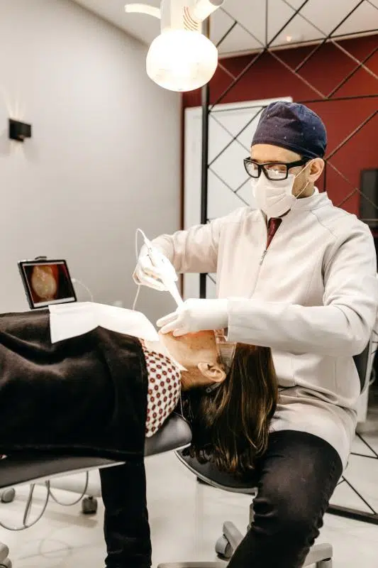 6 Ways To Find The Best Dentist