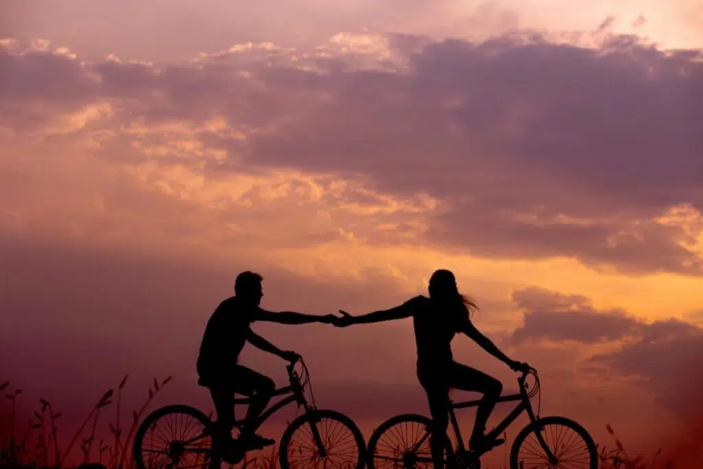 10 Love Quotes For Her To Melt Girlfriend&rsquo;s Heart