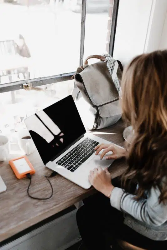 How To Choose The Best Online Courses For Student
