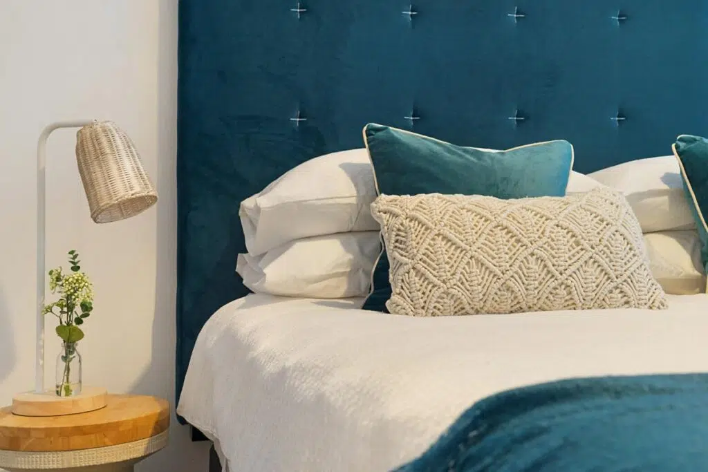 Murphy Bed 101: Info Guide For Starters