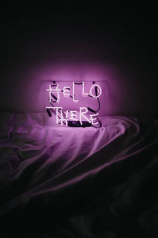 Neon Signs - What Makes Them A Popular Home Decor Trend