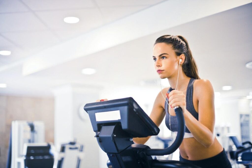 Winter Workout Essentials: How To Keep Yourself Moving Safely This Season