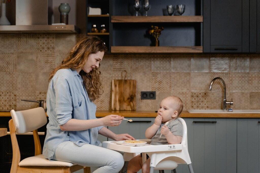 Baby's First Solids: What To Expect