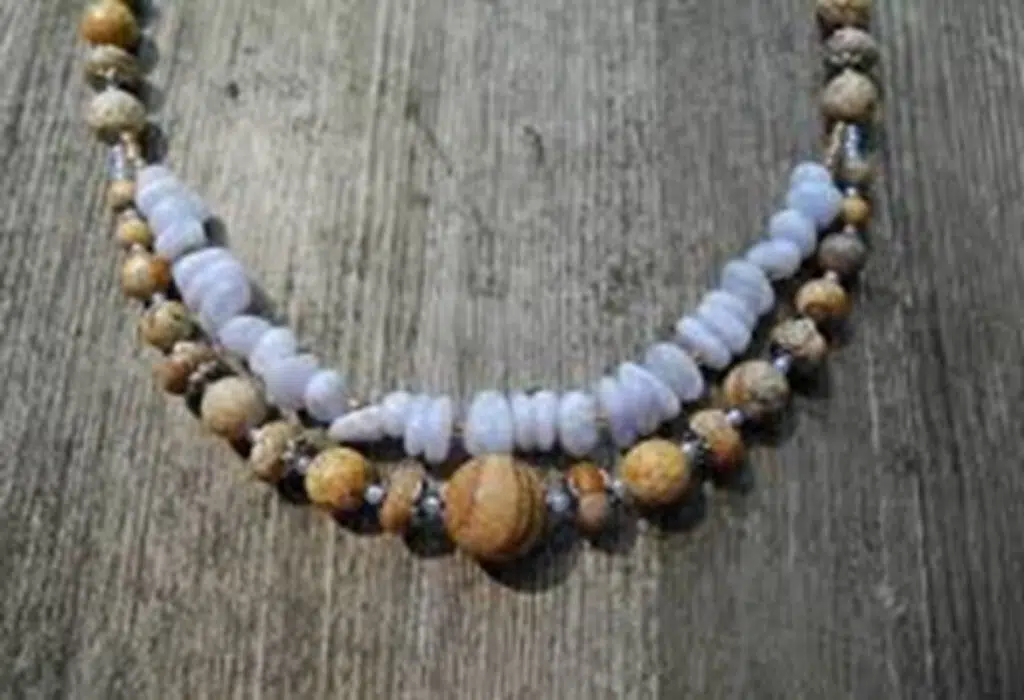 Fond Of Crystal Jewelry? Here's Why You Should Try These