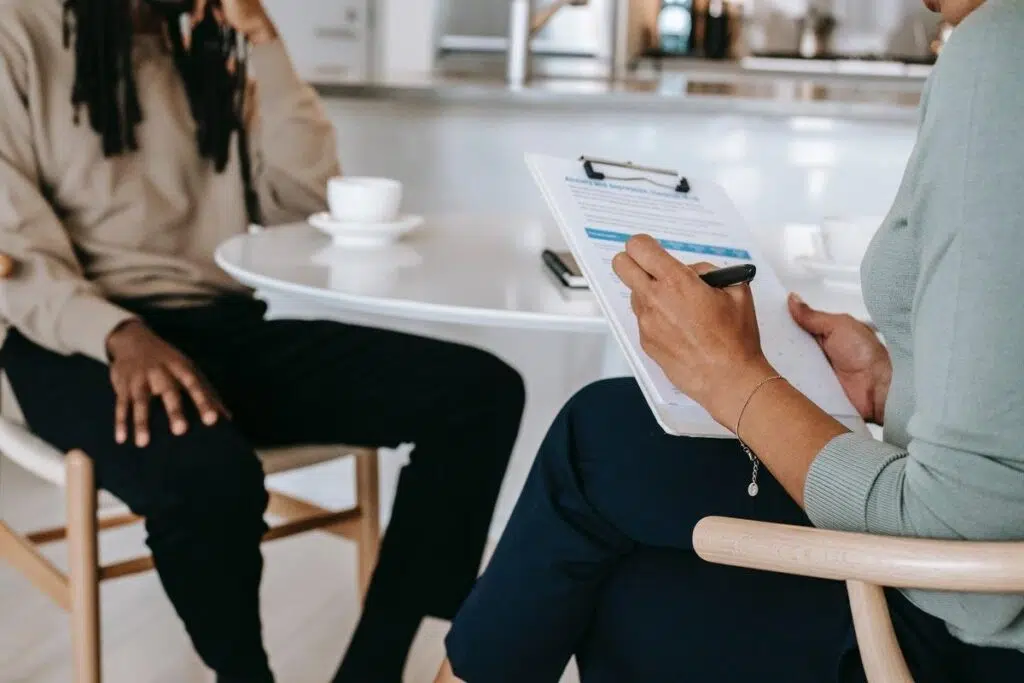 5 Signs You Should Consider A Marriage Counselor