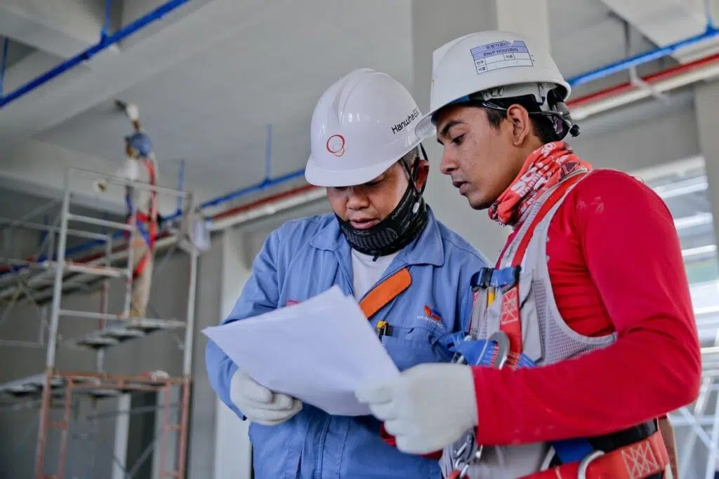 Basic Tools And Equipments Every Construction Worker Needs