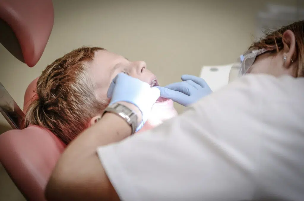 How to Make the Dentist Fun for Children