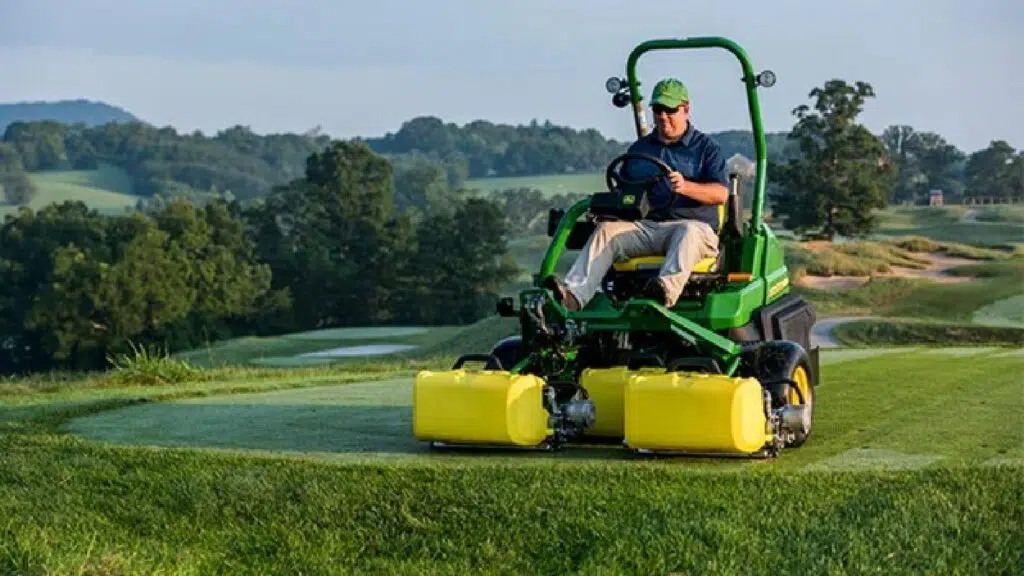 Advantages Of Buying Your First And Used John Deere Golf Course Equipment!