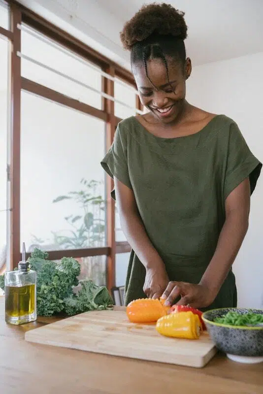 How Mindfulness Can Improve Your Relationship With Food
