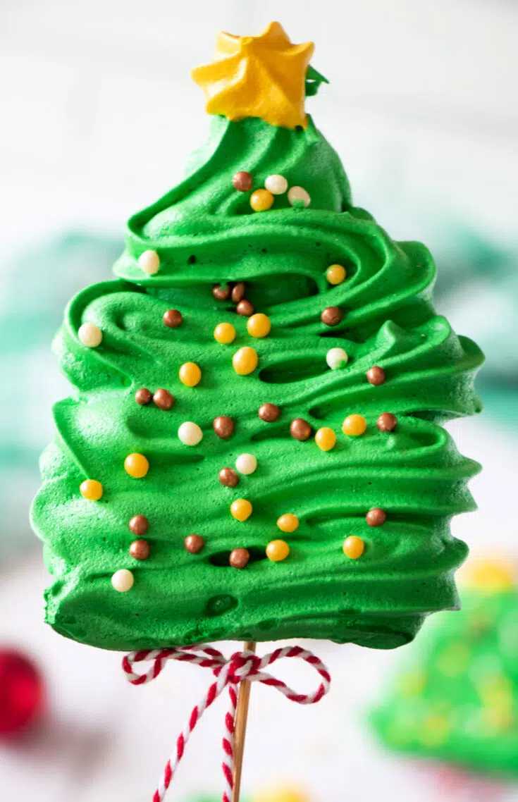 CHRISTMAS MERINGUE POPS RECIPE