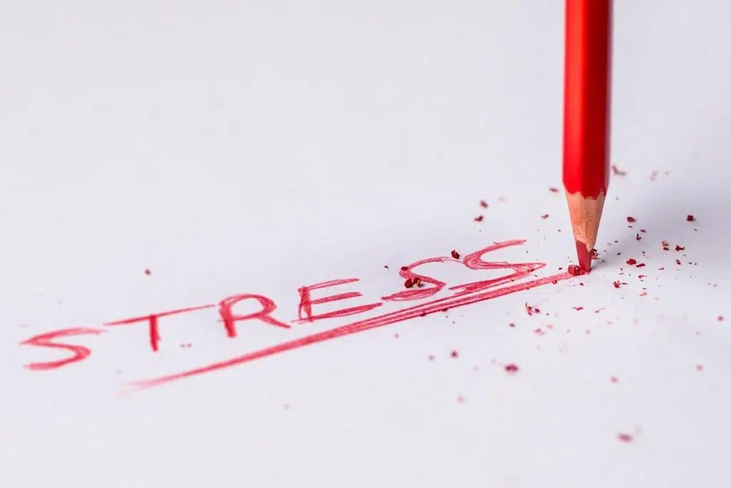 Deal With Stress In Healthy Way