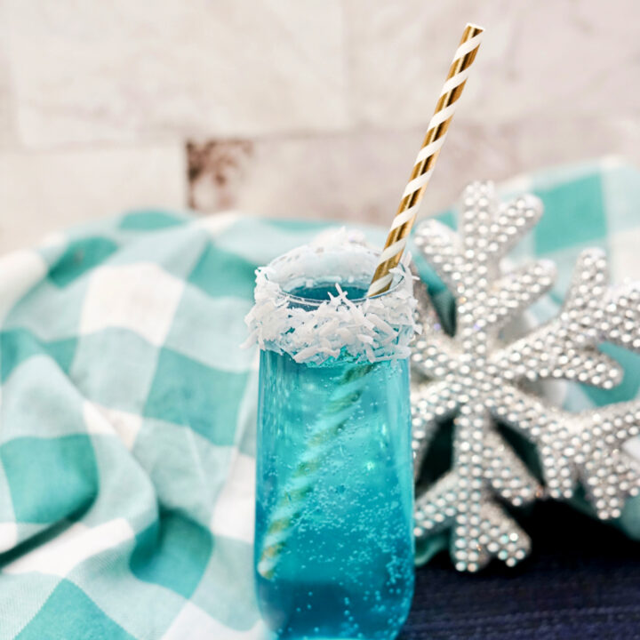 Sparkling Jack Frost Cocktail