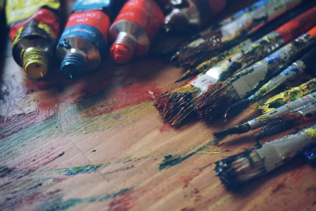 A List Of Presents That Your Artist Friends Would Surely Love
