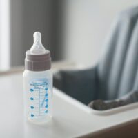 Switching Baby From Breastfeeding To Formula: When To Introduce Formula To A Breastfed Baby