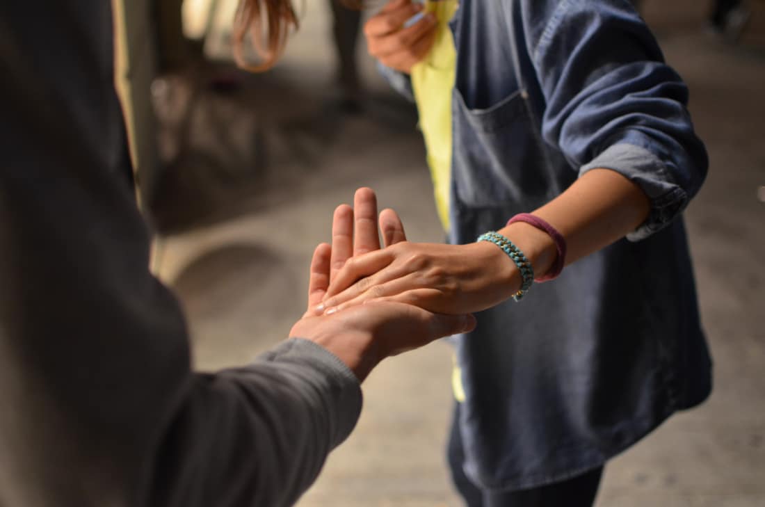 7 Ways You Can Help Others - Kellys Thoughts On Things