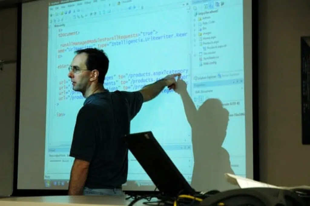 Awesome Tools Teachers Can Use To Make The Learning Process More Interactive