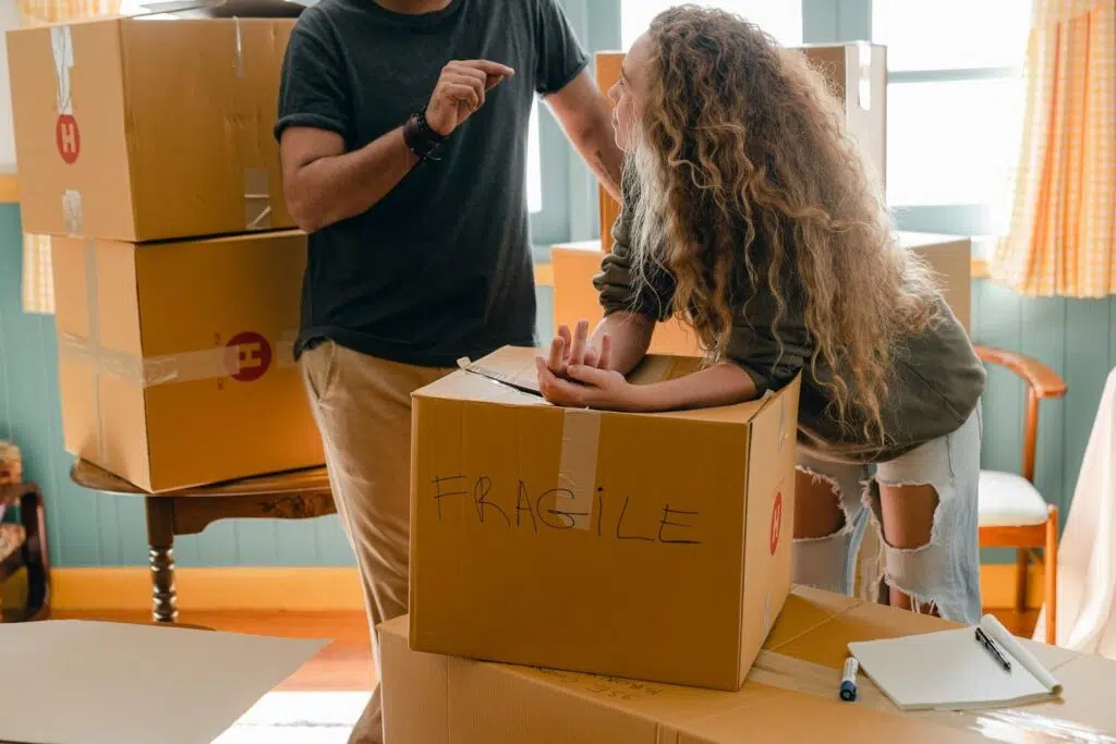Planning To Move To A New Place? Here's Some Important Advice