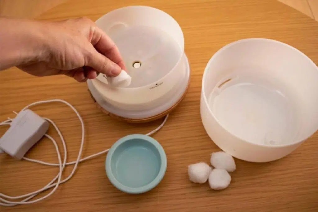 Aromatherapy Done Right: Using Essential Oil Diffusers To Ease Your Mind