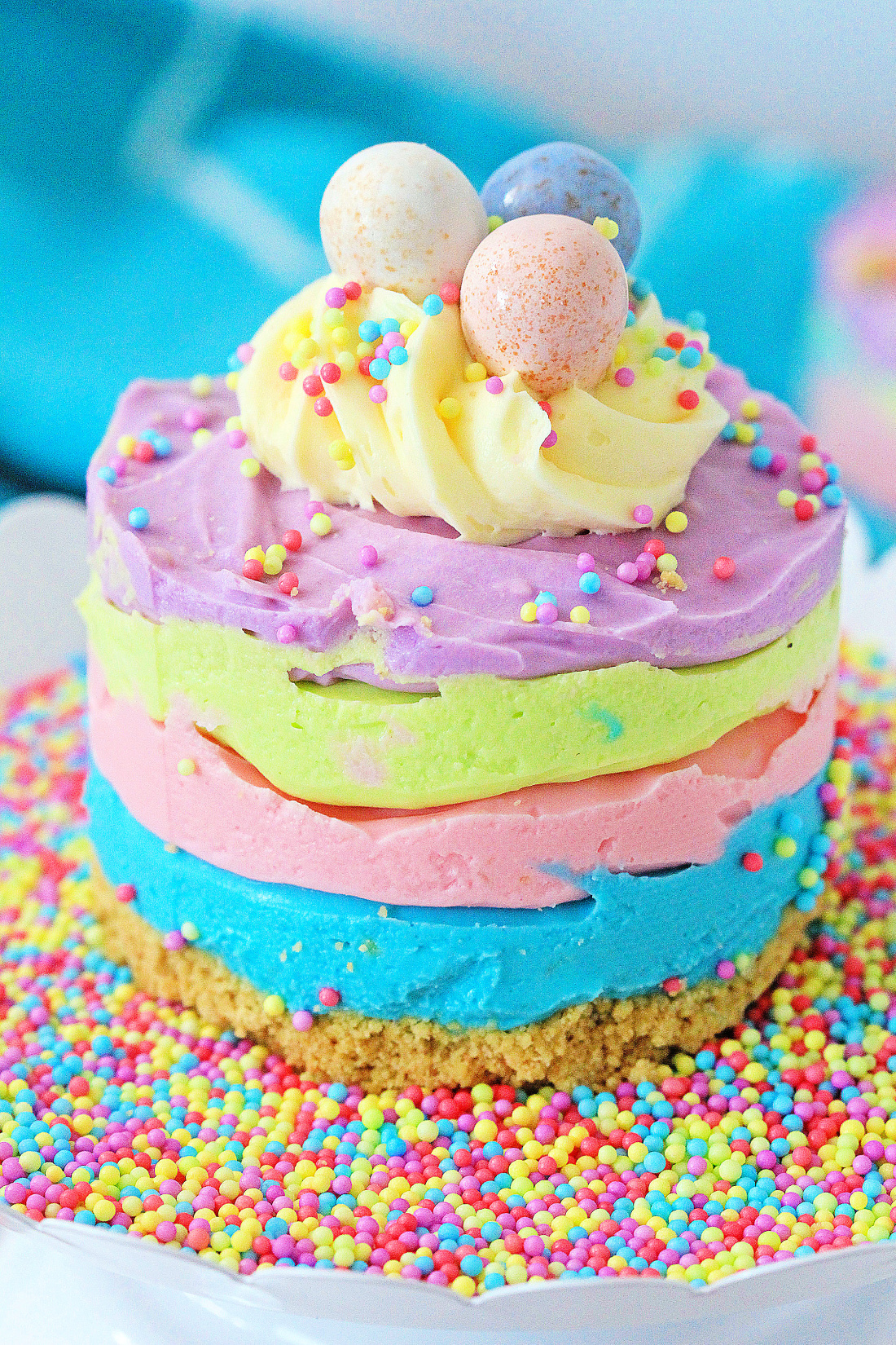 Colorful and Fluffy Easter No-Bake Mini Cheesecake