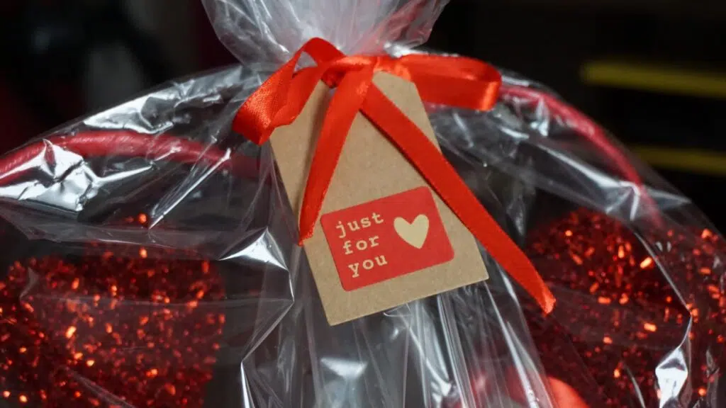 5 Thoughtful And Unique Gift Basket Ideas For Your Loved Ones