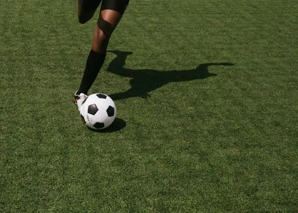 A Seasonal Balance Between Lights And Shadows For Italian Football
