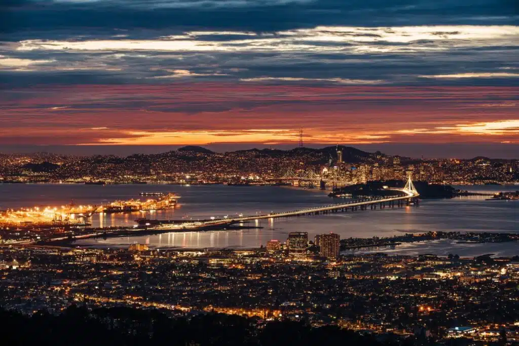 Traveling To Oakland Soon? You Should Know These 7 Things