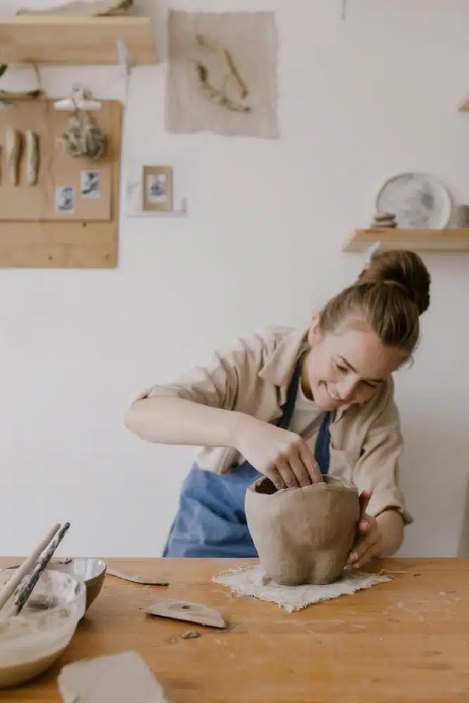11 Hobbies For Moms Who Actually Have Free Time