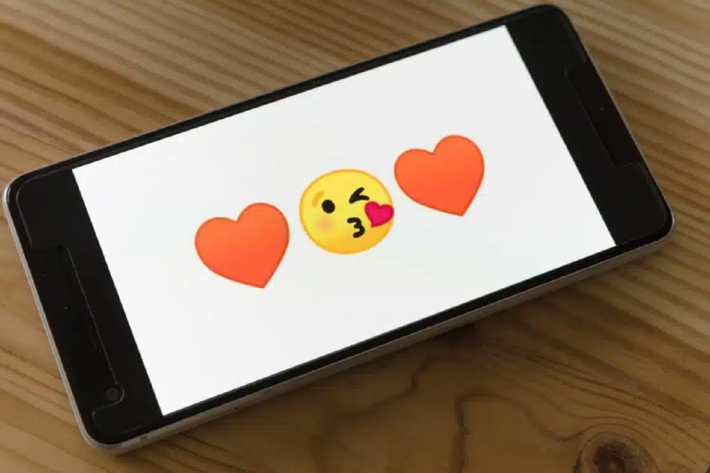 4 Rules Of Texting To Find Your Perfect Dating Match