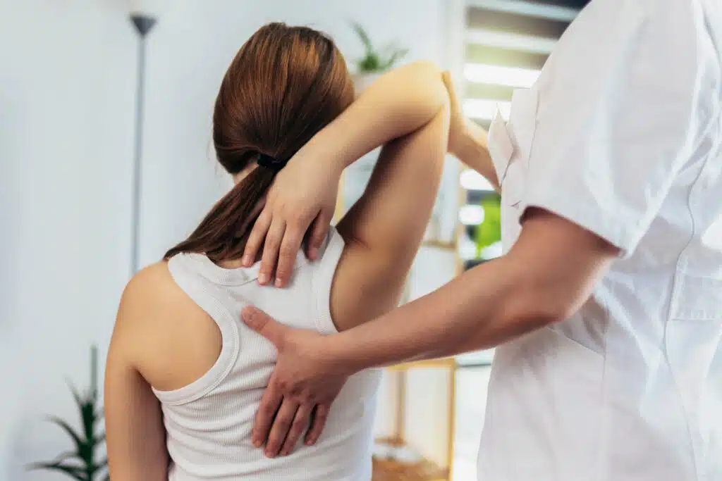 6 Tips For Choosing A Reliable Chiropractor