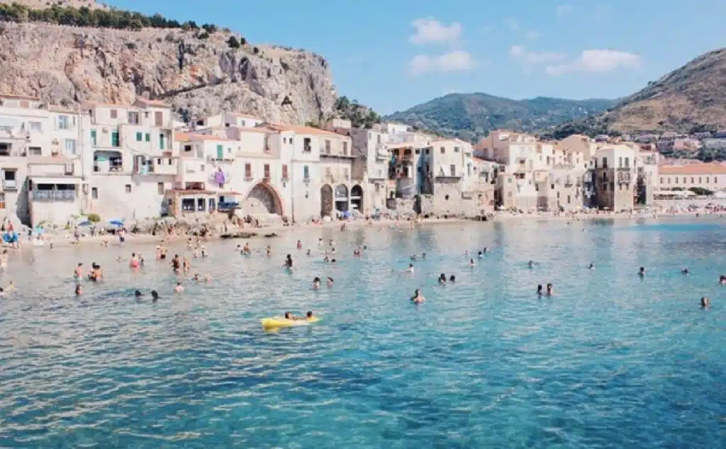 Best Beaches In Sicily |7 Beach Towns & Most Beautiful Inlets