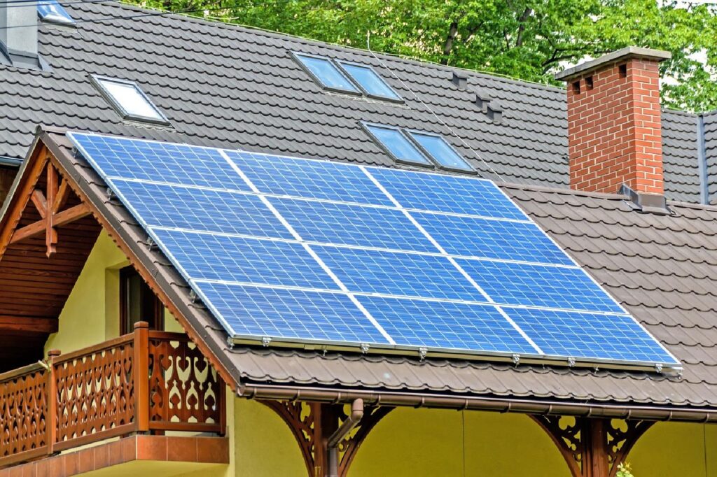 You Should Know These 6 Crucial Things Before Going Solar