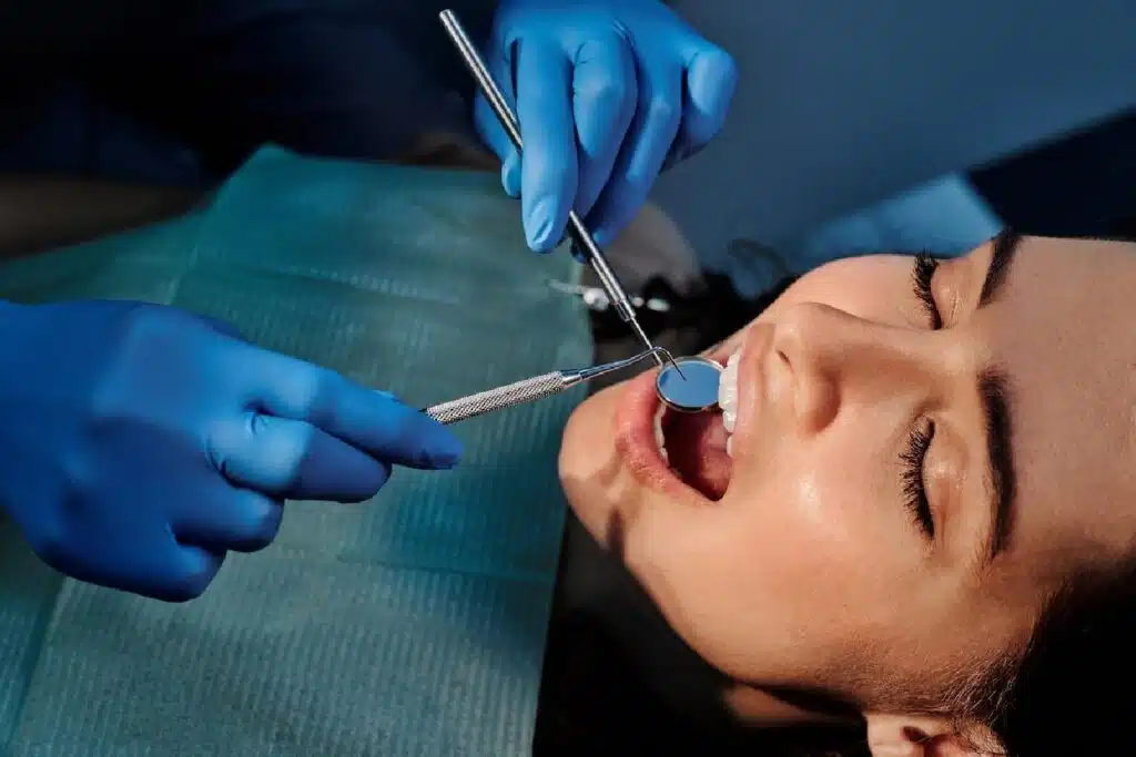 Efficient Ways To Straighten Your Teeth For A Beautiful Smile