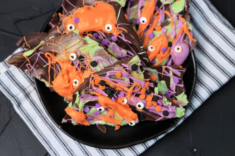 Hocus Pocus Candy Bark