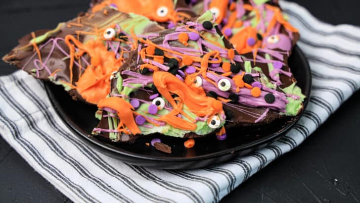 Hocus Pocus Candy Bark