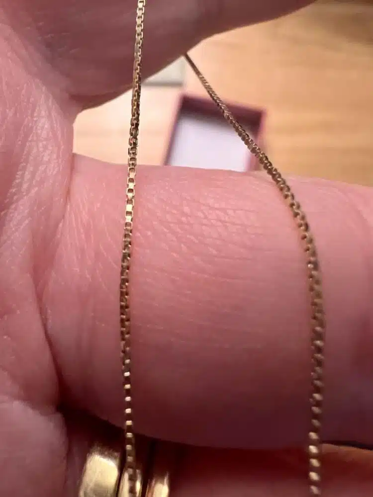 Irreplaceable Jewelry: You Can Never Go Wrong With A Gold Necklace
