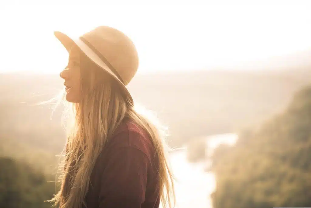 What To Consider When Dating A Girl Before 20 Years Old