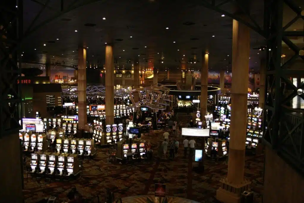 Progressive Slots. How To Become More Skilled Playing Them?