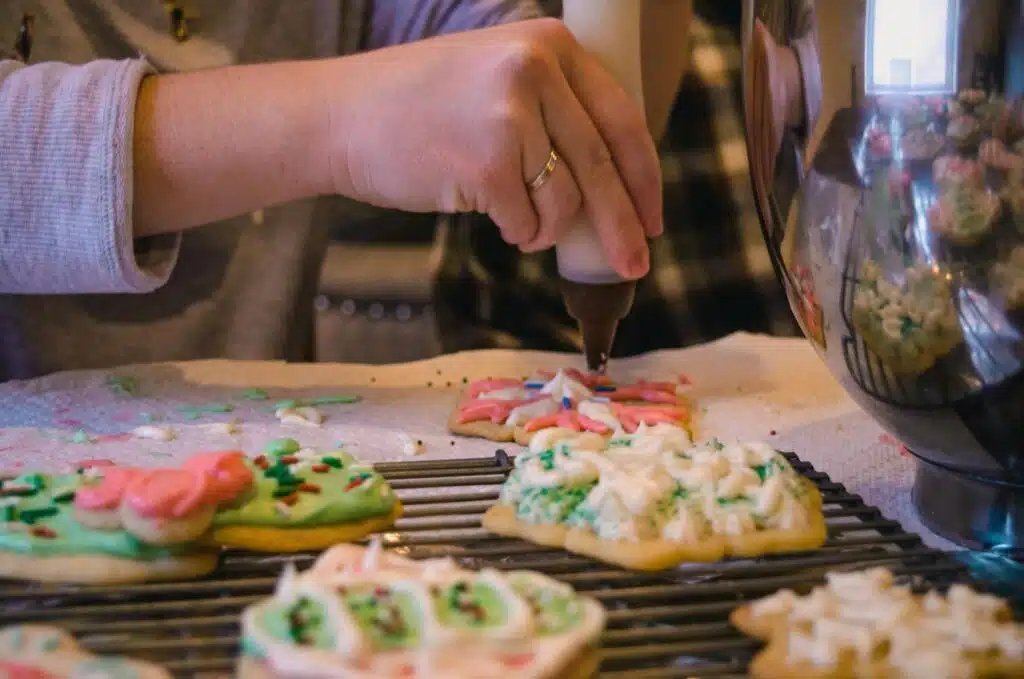 Gift Your Loved One With A Baking Box This Holiday Season