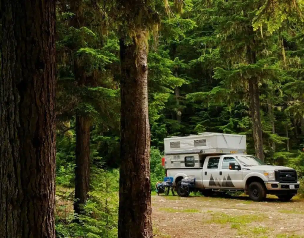 50 Tips For Setting Up A Vehicle And Starting Your Life On The Road