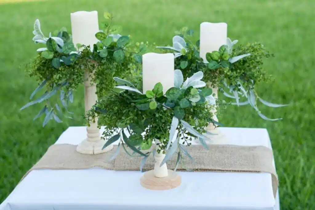 Ideas To Decorate Candle Holder Centerpieces For A Wedding