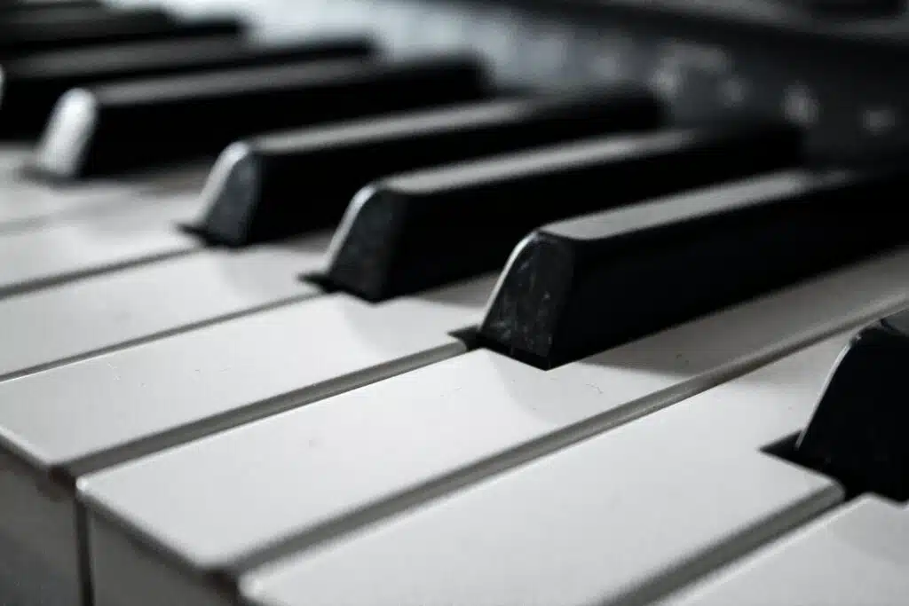 How To Choose A Perfect Piano According To Your Needs?