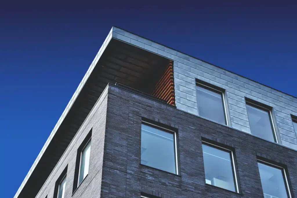 A Closer Look At The Benefits Of Engaging A Property Agent