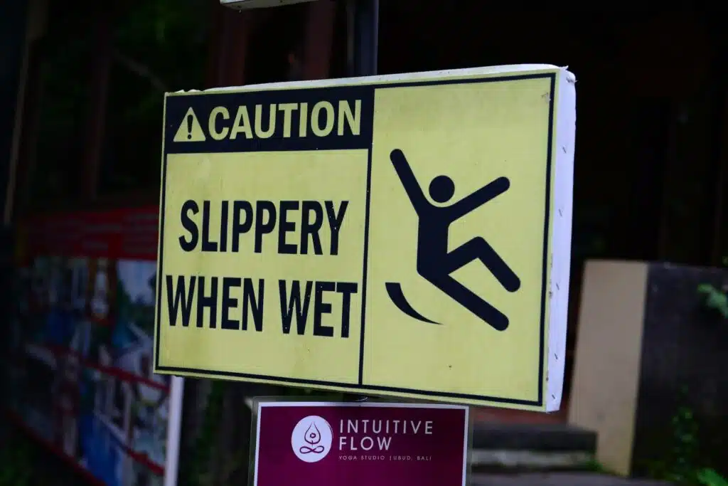 So You Fell On A Wet Floor. And What Now?