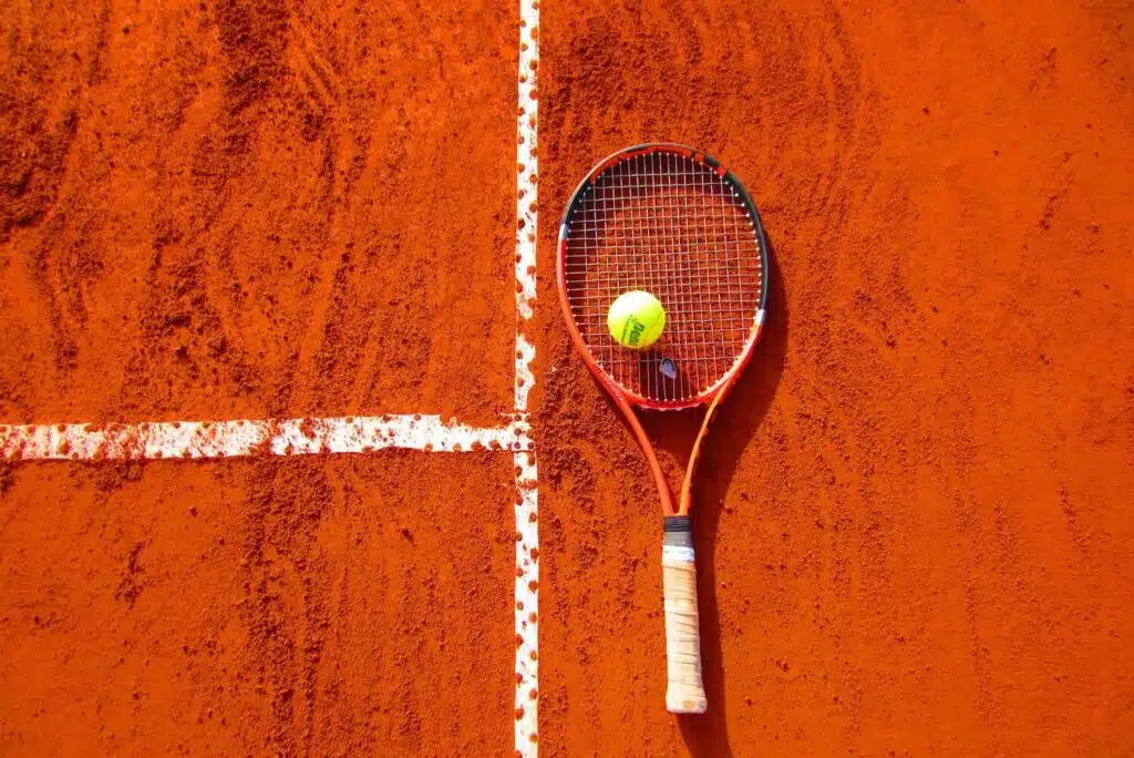 How To Choose The Perfect Tennis Racket For Your Game